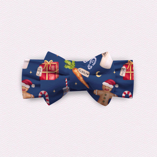 Santa’s Treats Bow