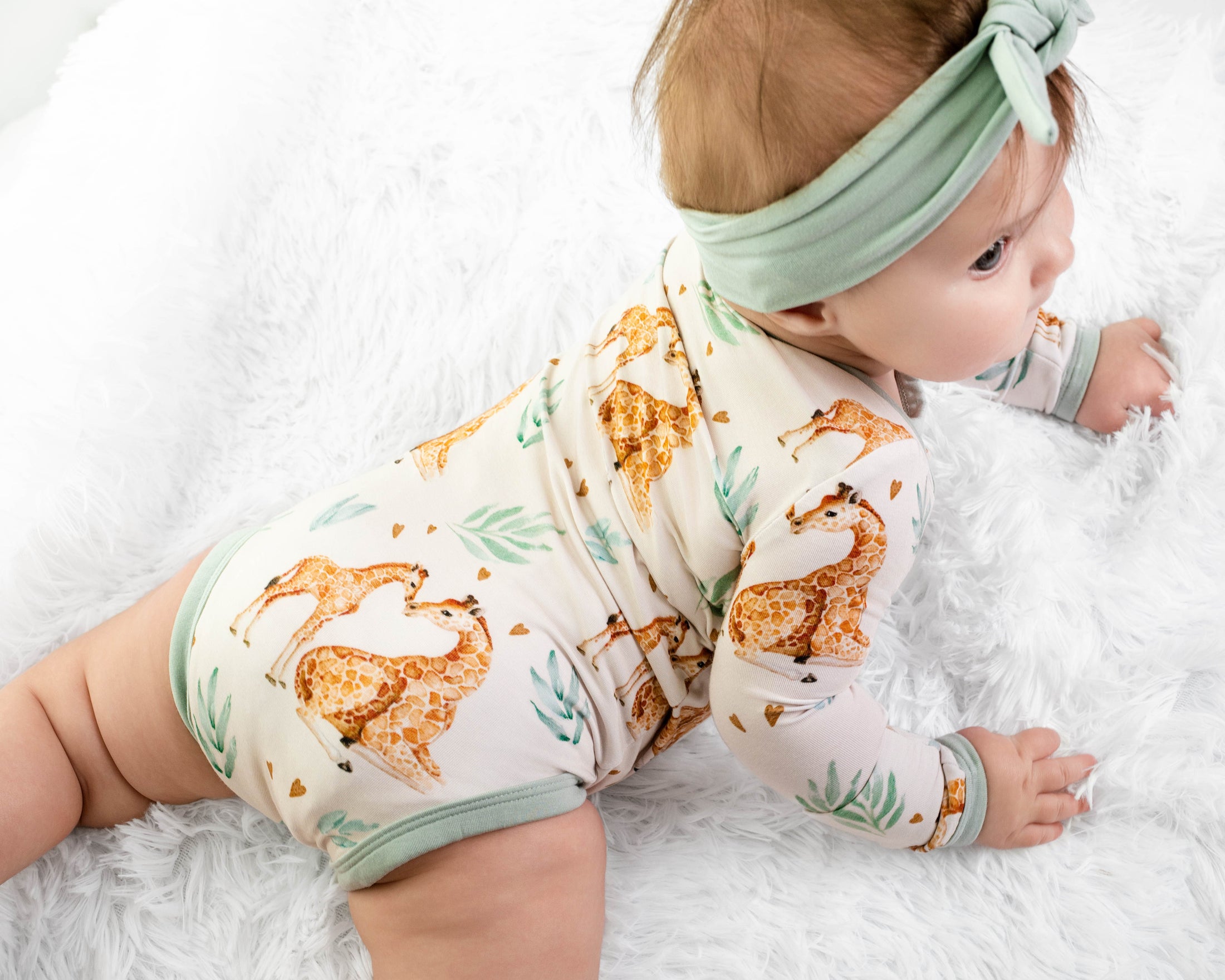 Mother's Love (Giraffe) Bodysuit