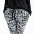 Load image into Gallery viewer, Howling Hills (Mountain) Women's Jogger Pants
